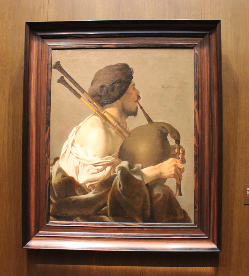 Bagpipe Player